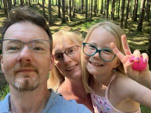 Get more time with family. Starting an own E-business is one great tip to automize your income and get time for things that matters. We teach you from scratch, all the way, to a finished concept online. Click here to get more info. 